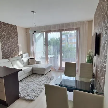 Silver Delux Apartman Balatonfured Exterior photo