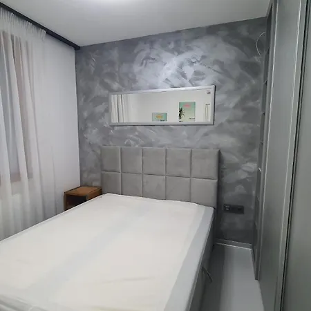 Silver Delux Apartman Balatonfured Exterior photo