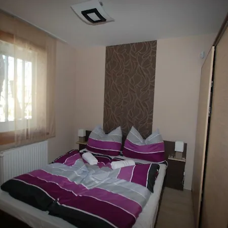 Silver Delux Apartman Balatonfured Exterior photo